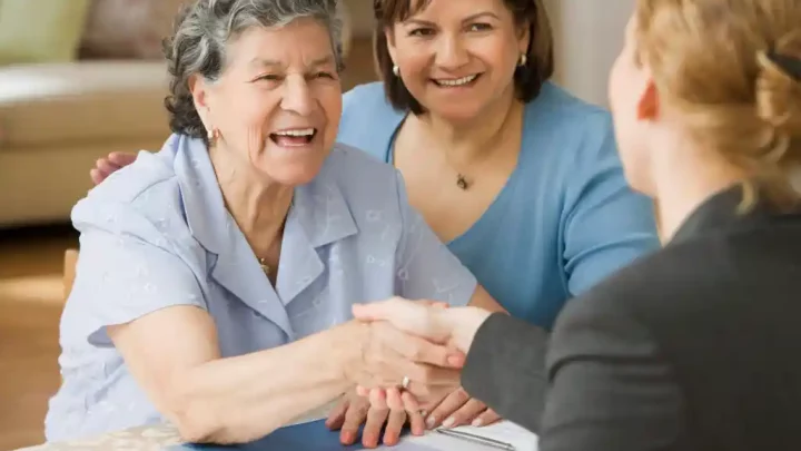5 Crucial Tips for Hiring an Elder Law Attorney: Expert Advice for Choosing the Best Counsel